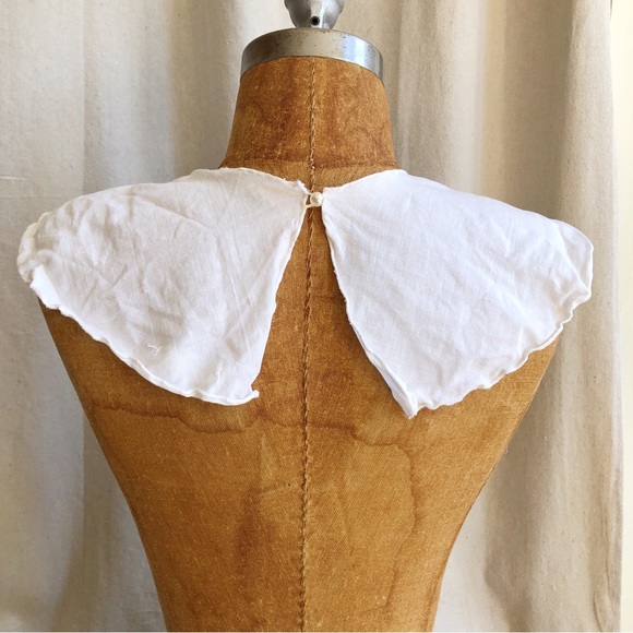 Vintage 50s/60s Battenberg Cutout Edwardian Inspired Bib Collar - Picture 3 of 5